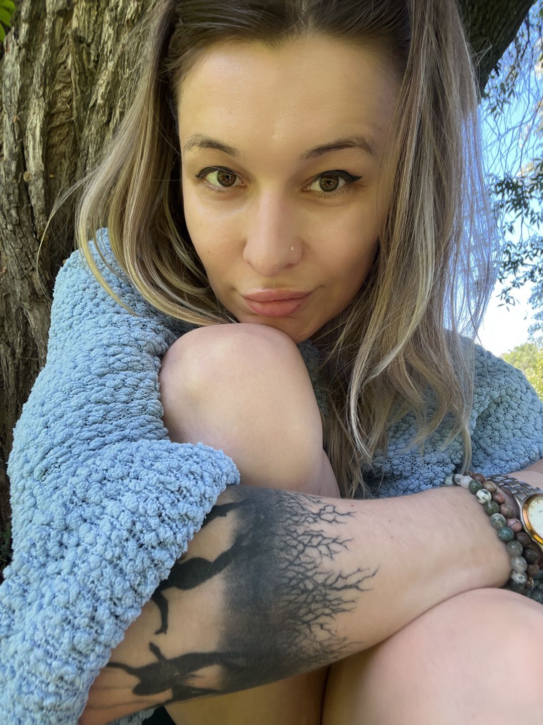 AnaBelle — anonymous video chat, their side of the call